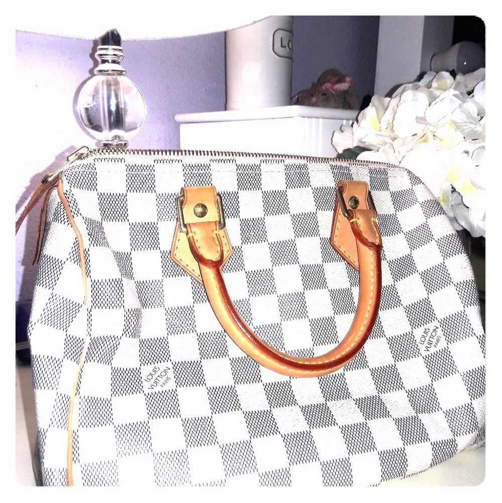 Authentic Louis Vuitton speedy 25